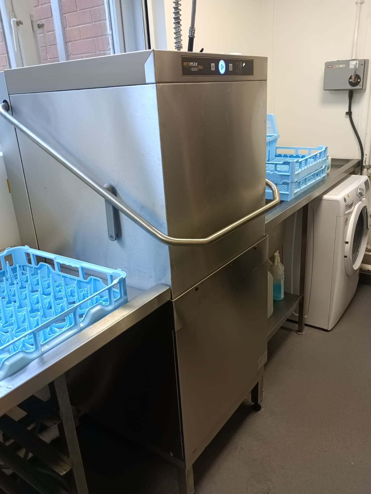 commercial dishwasher